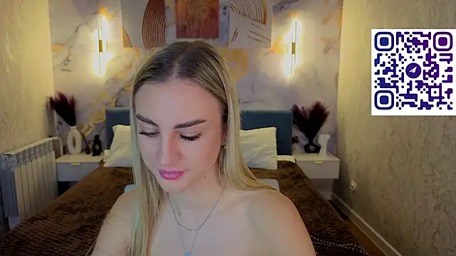 Silen_Tori webcam