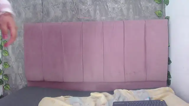 anyela_donecm webcam