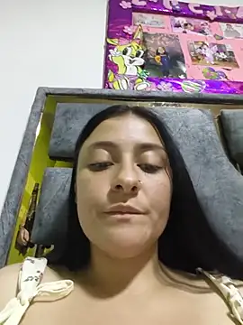 Scarlet_Passion webcam