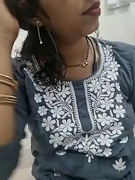 KAJALBHABHI_ webcam