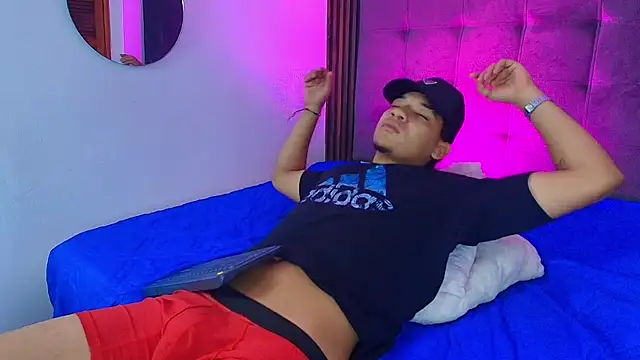 bick_jhonn webcam