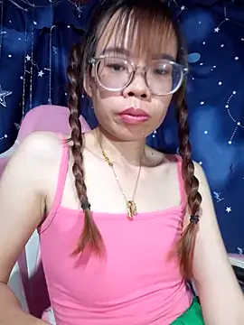 __Mai-love19__ webcam
