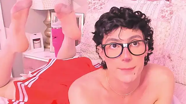 KylieMonnett webcam
