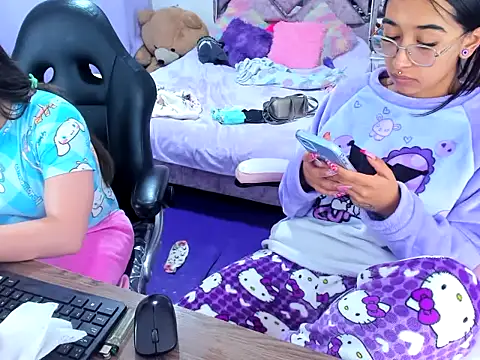 naomi_johnson webcam