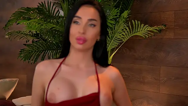 KairaAndrews webcam