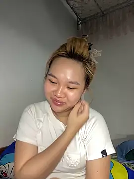 Almira6868 webcam
