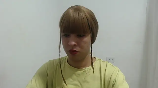 estefania224 webcam
