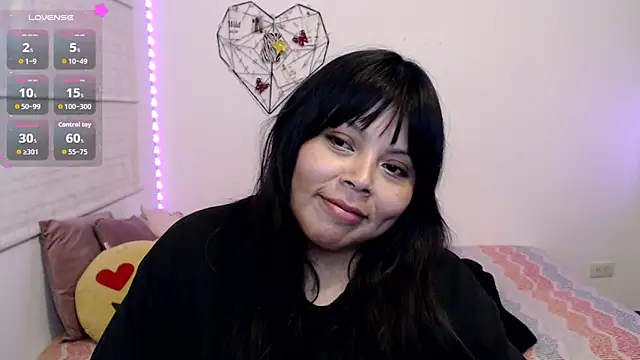 EllieMoonX webcam