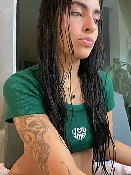 DaphneUwu webcam