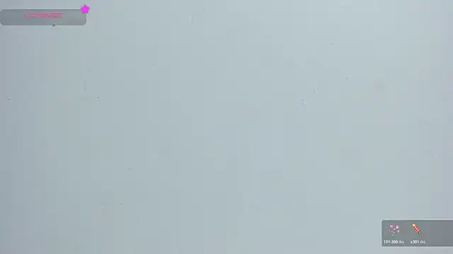 MissCurvyTop webcam