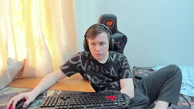 iliaskrislove webcam