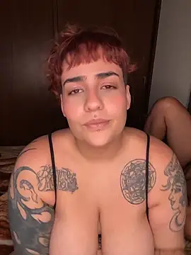 name_less_lulu webcam