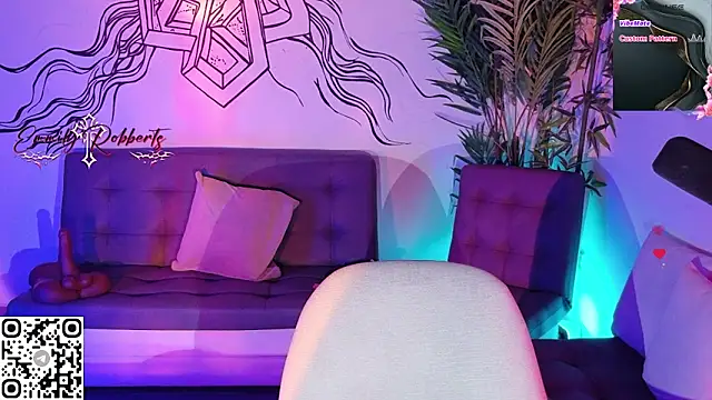 Emmi_Roberts webcam
