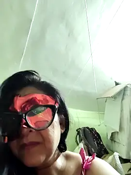LOVE__RANI webcam