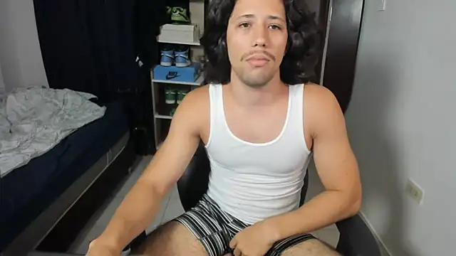itstonnyX live sex cam