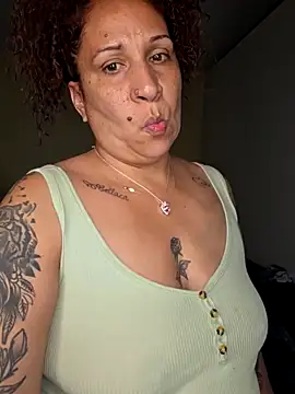 ladycreamypr2 webcam