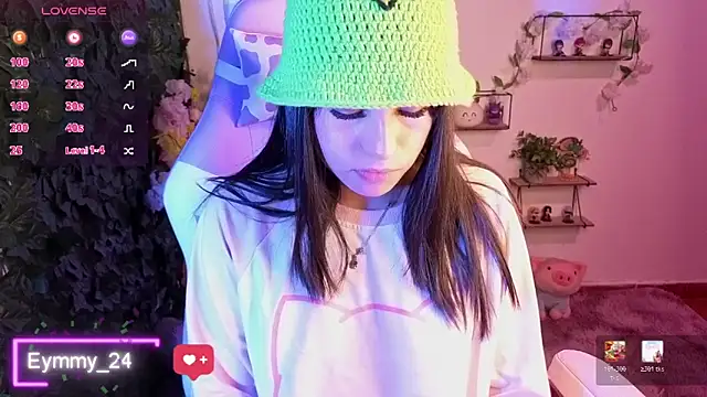 Eymmy_24 webcam