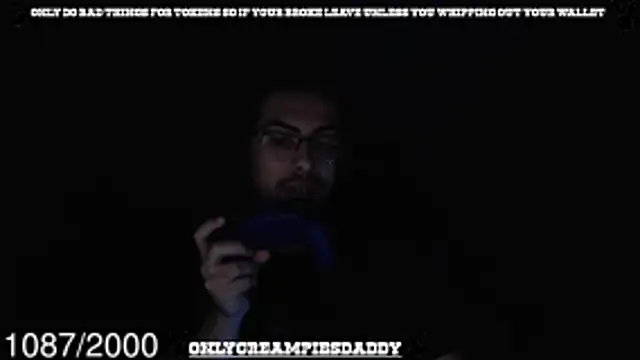 onlycreampiesdaddy webcam