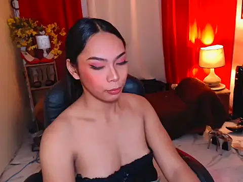 kylieEmparado webcam