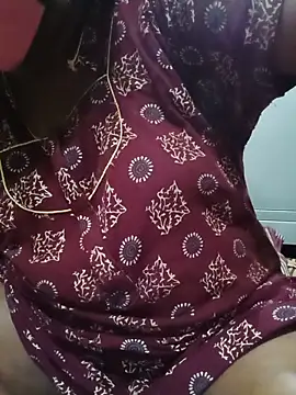 tamilkaviya431 webcam