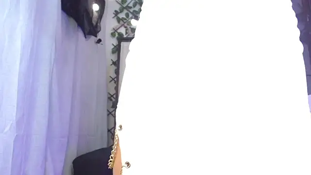 Astrid_Porno webcam