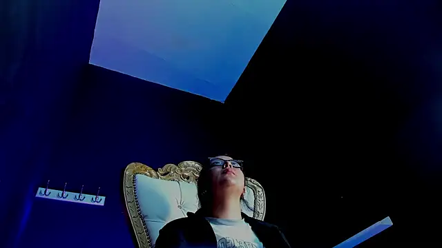 Velvet__Aura webcam