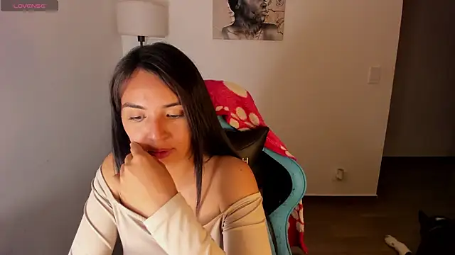 Emily_Nicole