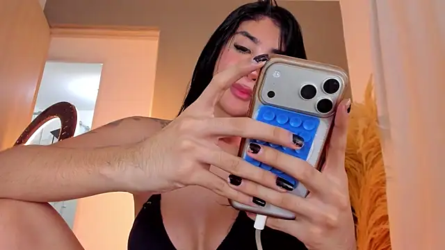 Rauty70 - Trans webcam sex chat