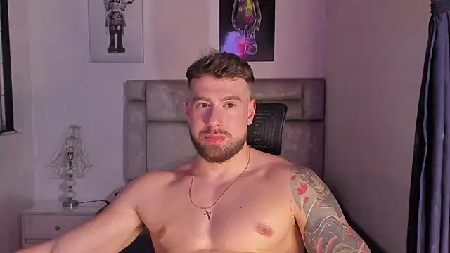 paul_rogerr webcam