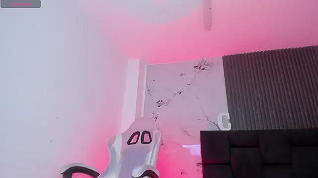 Miammigiaita - Trans webcam sex chat