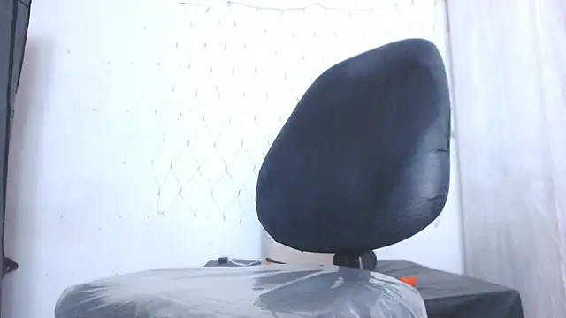 valeriasquirt live cam