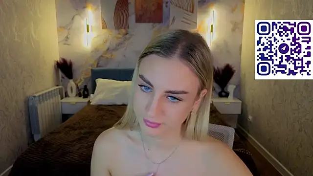 Silen_Tori webcam