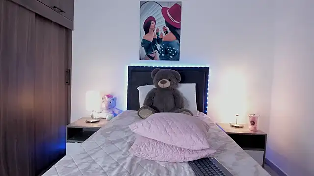 alana_greey_ webcam