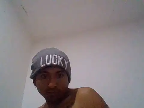 LeonMarcus webcam