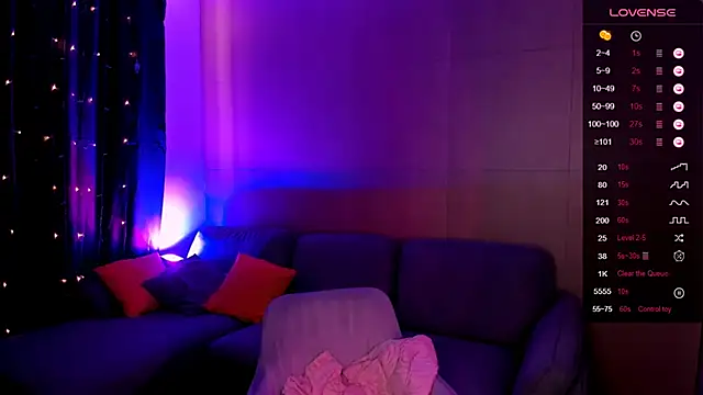 AnyaTaylor_ webcam
