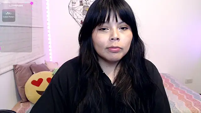 EllieMoonX webcam
