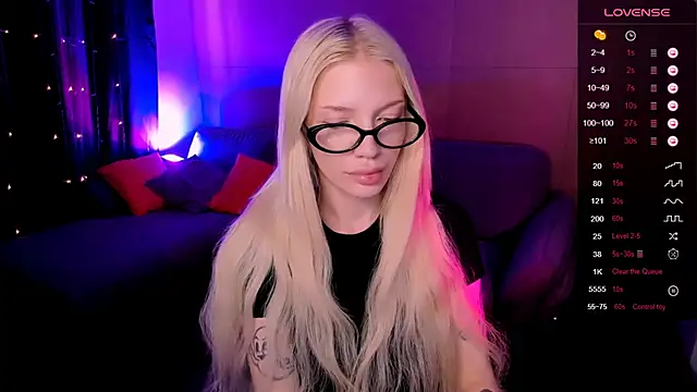 AnyaTaylor_