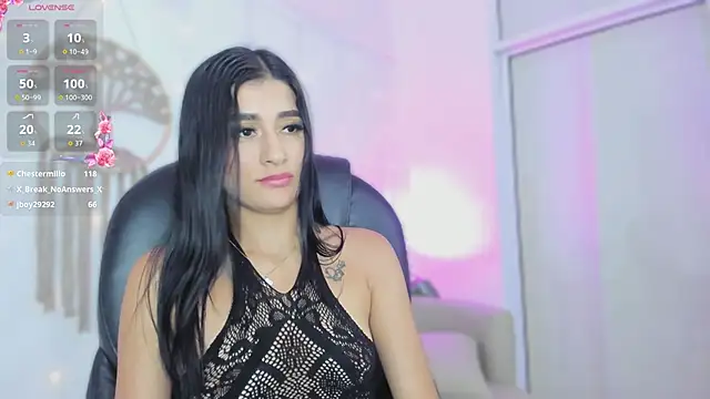 Ginni_charlotte webcam