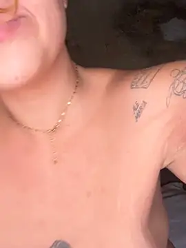 Chloe_Leaozinho webcam