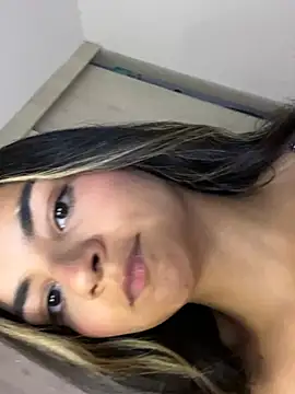 Cat2525 Live Webcam on Stripchat