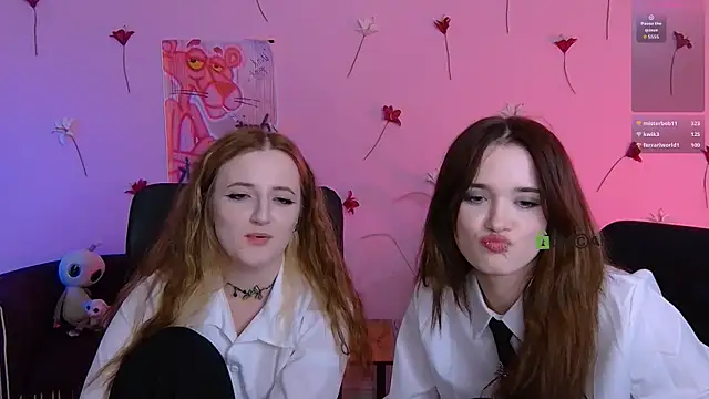 liana_kisses webcam