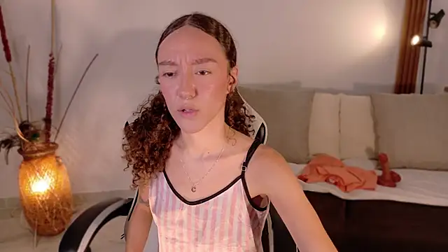 ChloeMoreti webcam