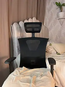 Sara-Evans webcam