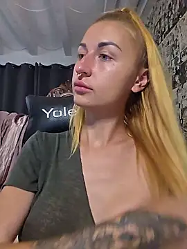 kylie_blck webcam