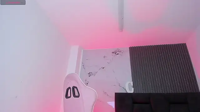 Miammigiaita - Trans webcam sex chat