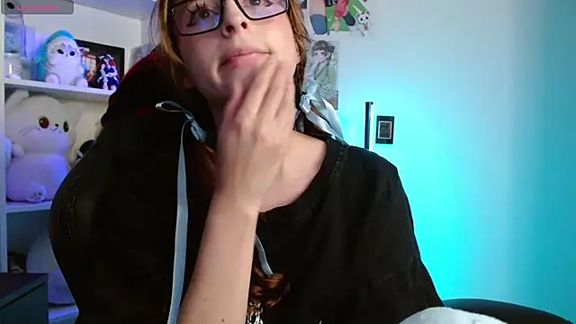 CelesteAyase webcam
