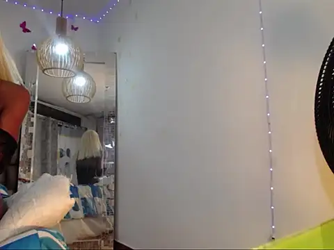 scarletth_13 webcam