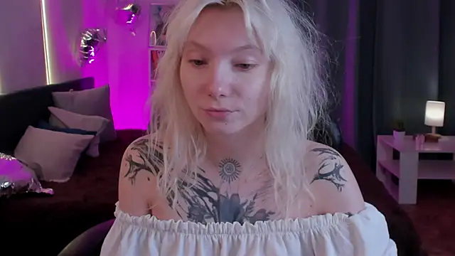 tattoo_art_baby webcam