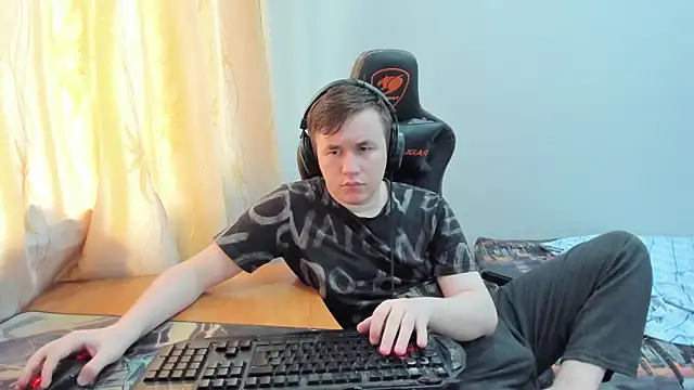 iliaskrislove webcam