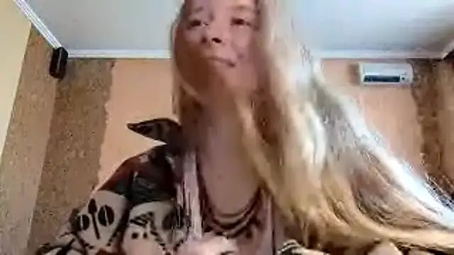 KateVibe_01 webcam
